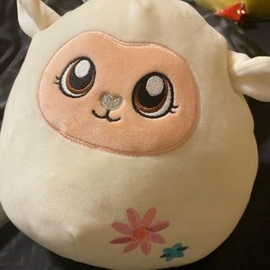 Sophie Squishmallow 8”